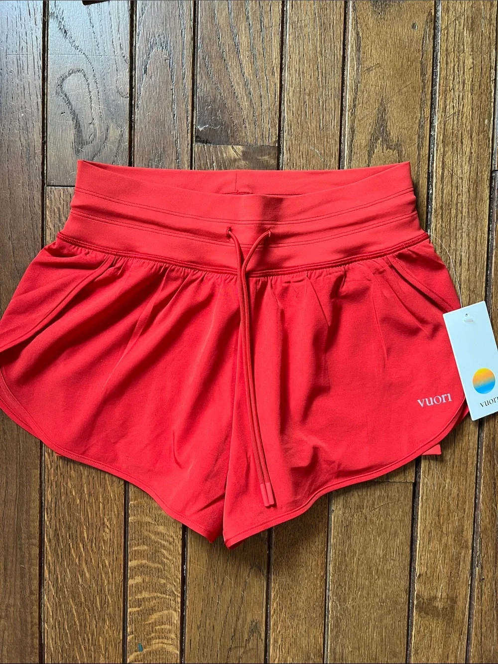 Vuori Crimson Red Daily Speed Shorts Lined Size XS NWT